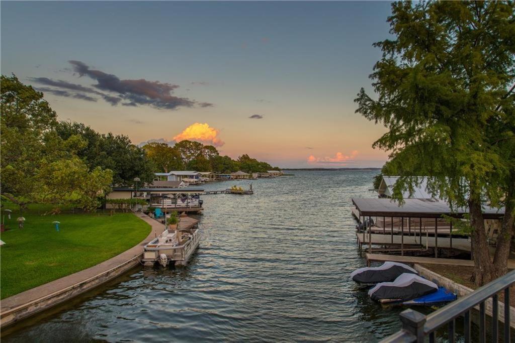 Lbj Lake Home - Private Cove - Lake Toys - Boat Slip Granite Shoals Exterior foto